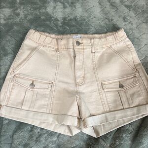 Time and Tru Women's Tan Cargo Shorts